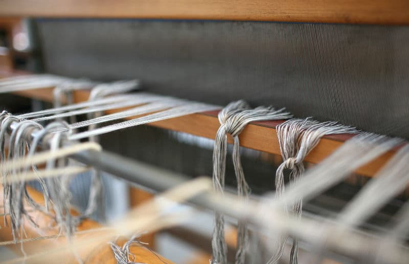 geknoopte draden weefgetouw