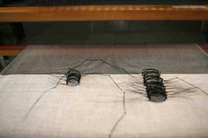 woven curls in weaving