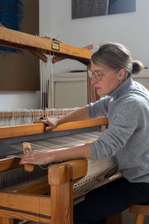 marianne behind loom