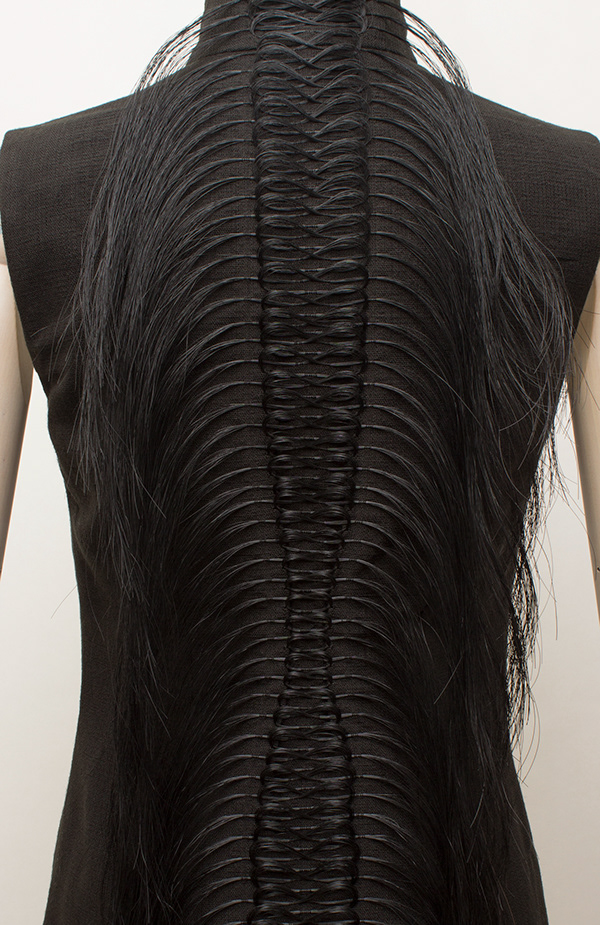 hand weaving black horsehair back of jacket